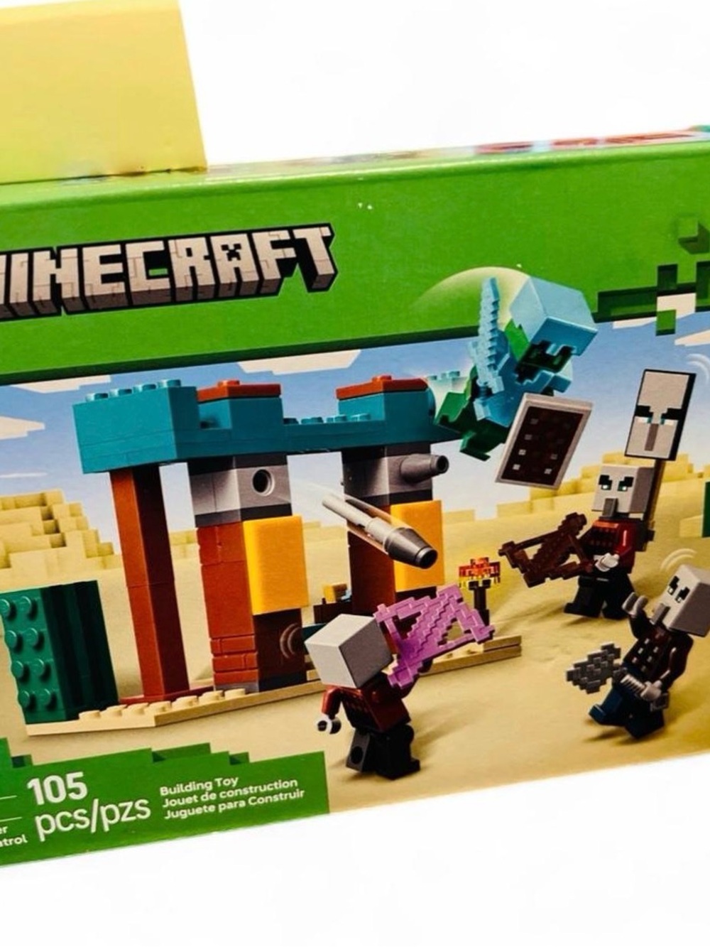 New Sealed Lego Minecraft Building Set 105 pc